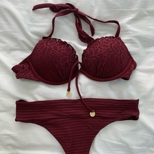 Bathing suit set